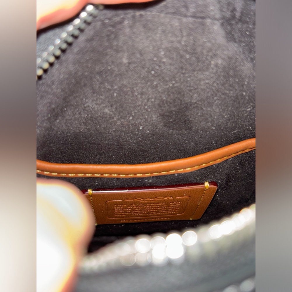 Coach Hitch Black Leather Crossbody Bag - Picture 6 of 9
